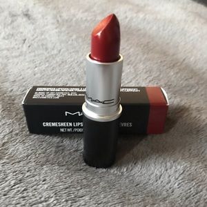 MAC Cremesheen Lipstick